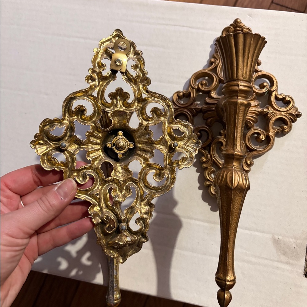 Hollywood Regency Gold Wall Sconces - Picture 2 of 2